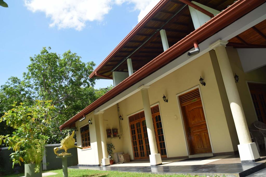 Saffron Guest Inn Polonnaruwa Ngoại thất bức ảnh